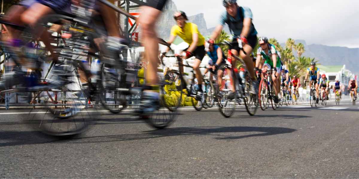 Conformación de un Equipo de Ciclismo Profesional: Guía Completa